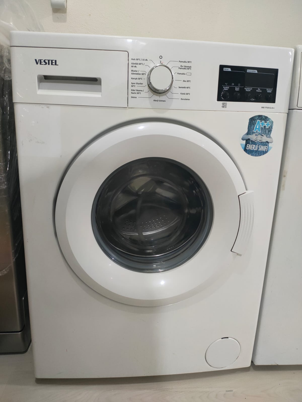 VESTEL ÇAMAŞIR MAKİNASI